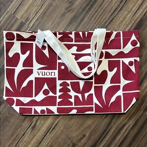 Vuori Burgundy and Cream 2025 Holiday Graphic Tote
